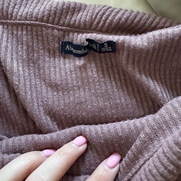 Women's Ribbed Sweater - Purple - Picture 2 of 2